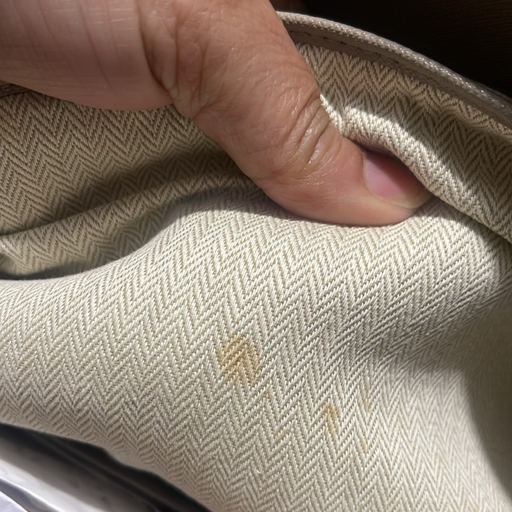 Tory Burch Gray Leather Tote Bag
EUC
Has a litter stain inside - Picture 4 of 8